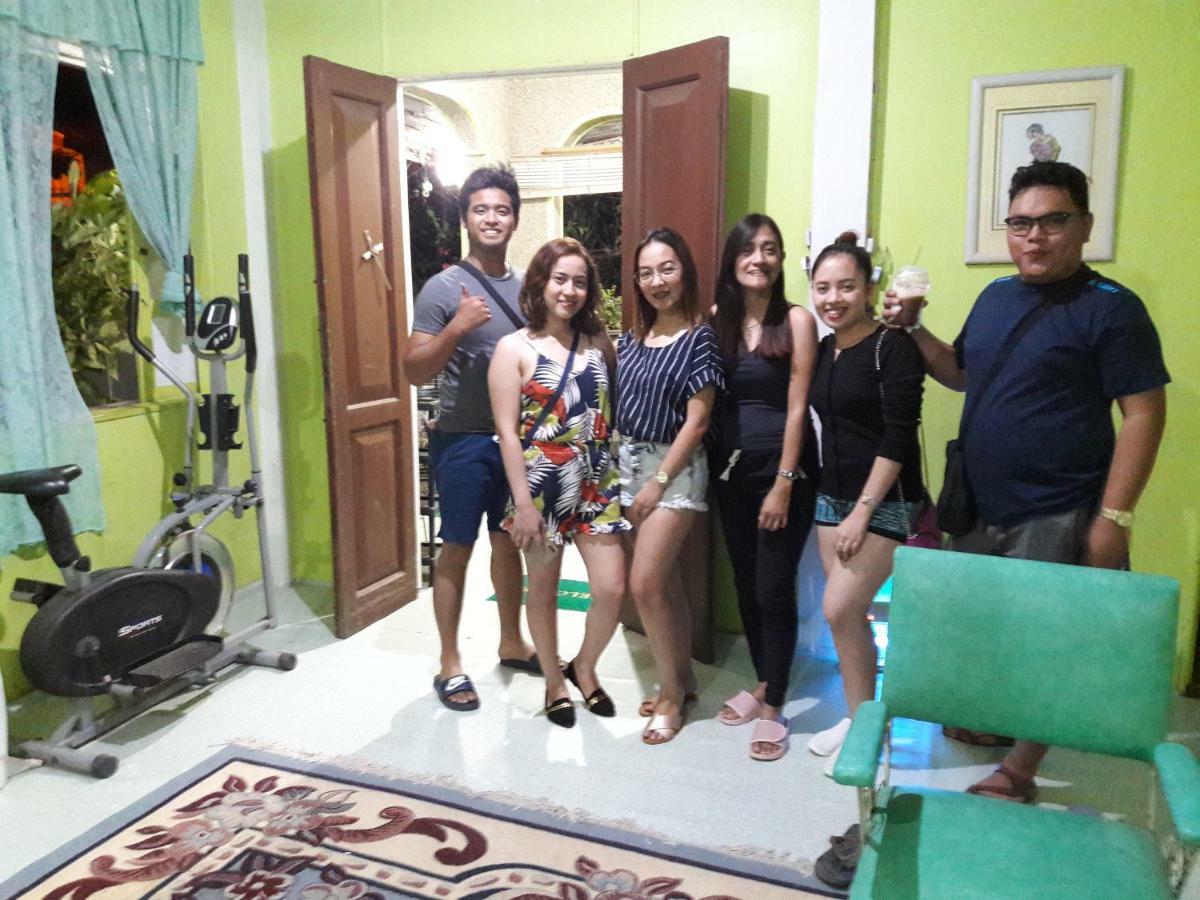 Green Bamboo Transient House Iloilo City Exterior foto